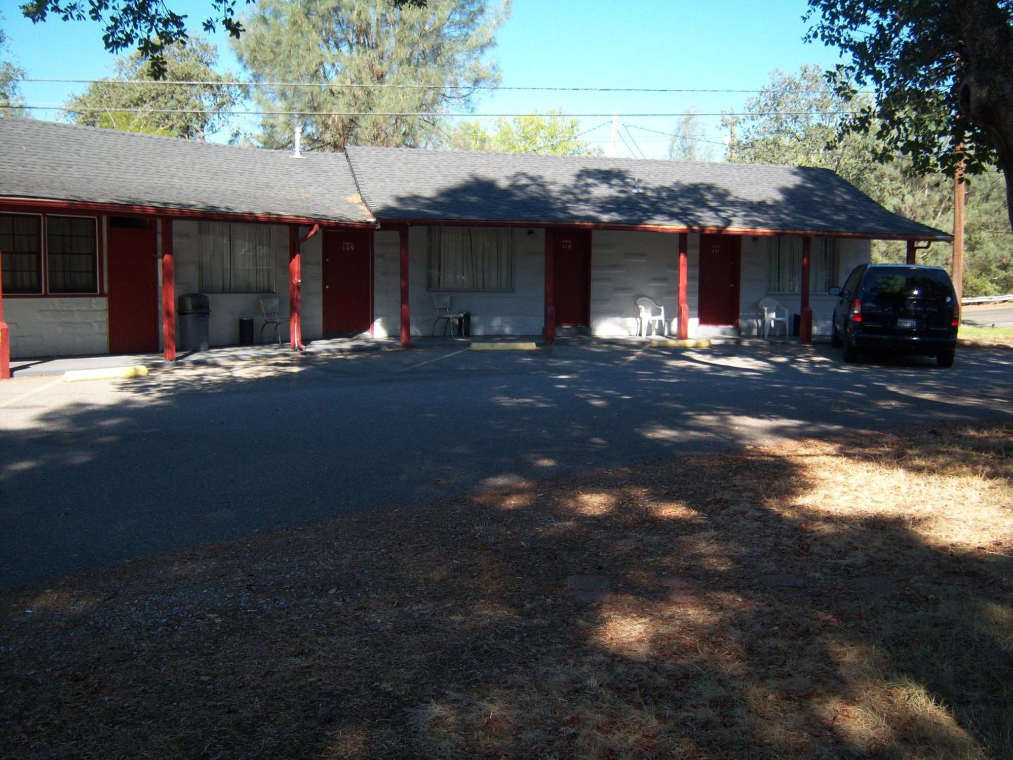 Shasta Dam Motel Shasta Lake Buitenkant foto