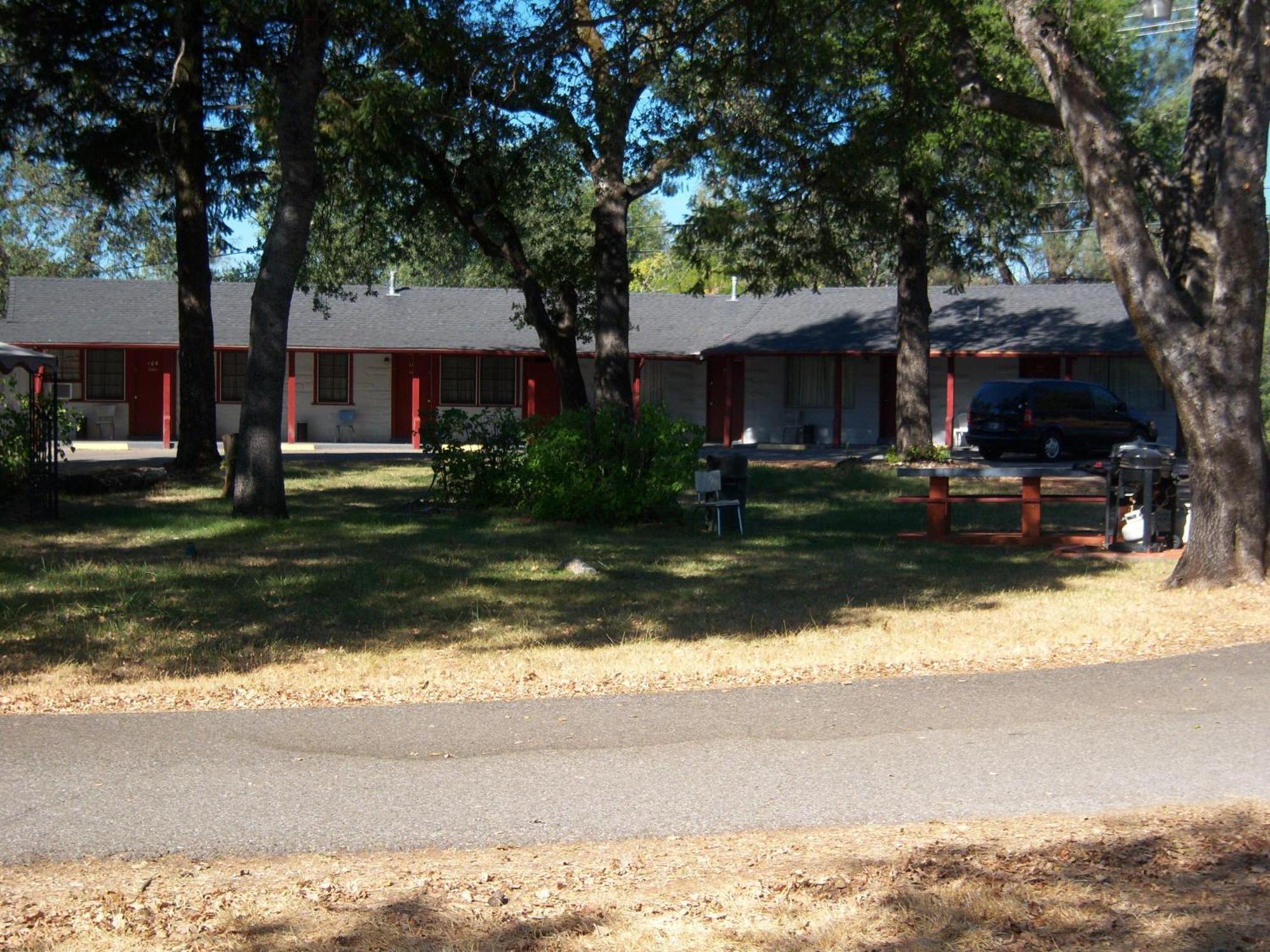 Shasta Dam Motel Shasta Lake Buitenkant foto